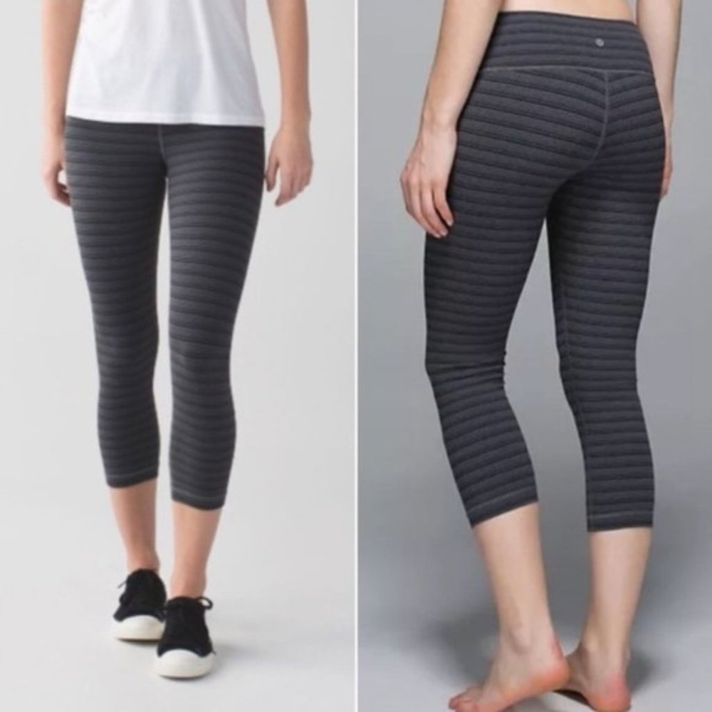 [Lululemon] Wunder Under Crop II Textured Stripe